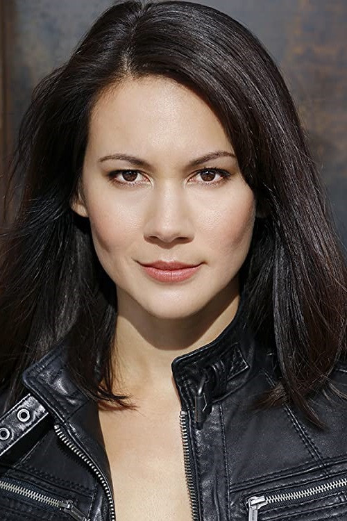 Catherine Kresge as Cynthia