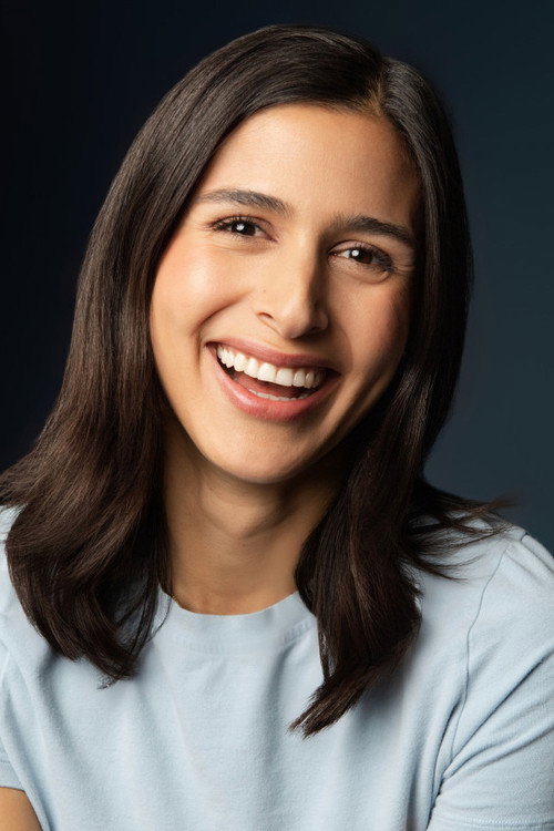 Gabriela Melgar as Enny