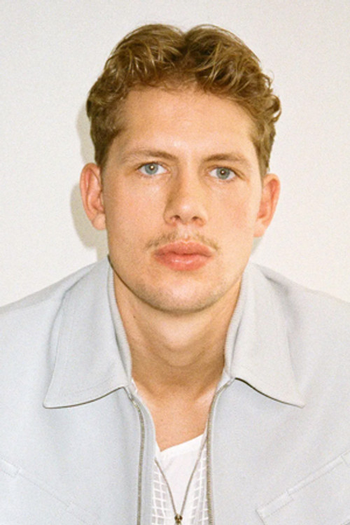 Moritz Wagner as Haas