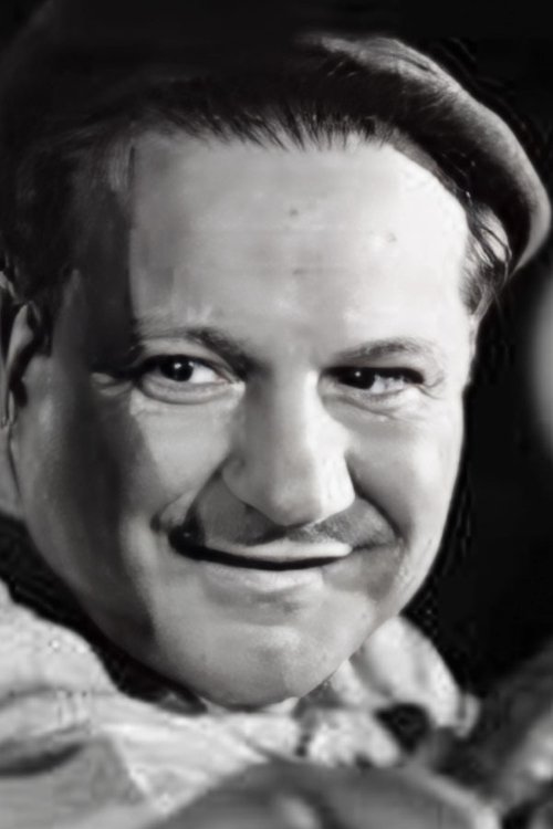 Oscar Villa as Gordo