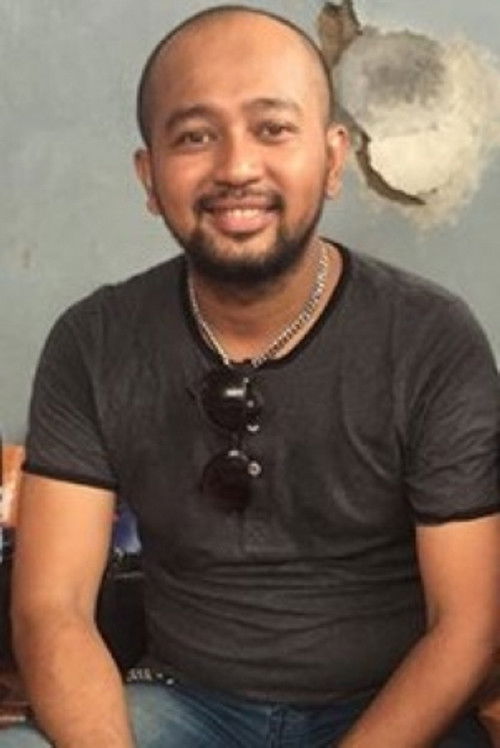 Andra Manihot as Dikdik