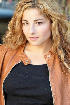 Jamie Lyn Bagley as Meredith