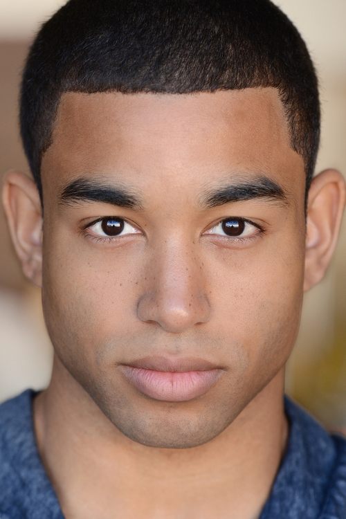 Tom Williamson as Mark