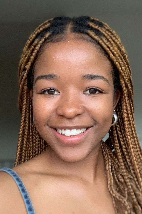 Khensani Khoza as Zenande