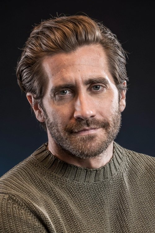 Jake Gyllenhaal as Douglas Freeman