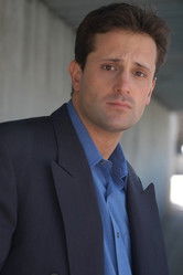 Michael Sorvino as Jimmy / Noir Film Narrator