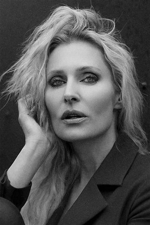 Gitte Duholm as Anna