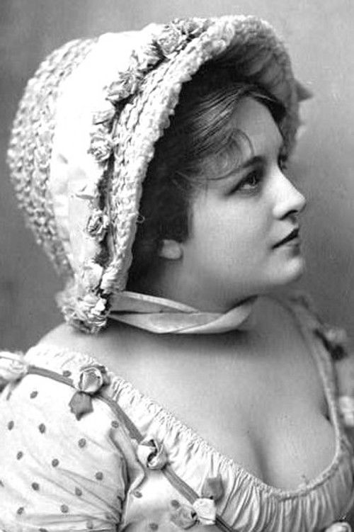 Irene Howley as Williams' Daughter-in-Law - the Wife