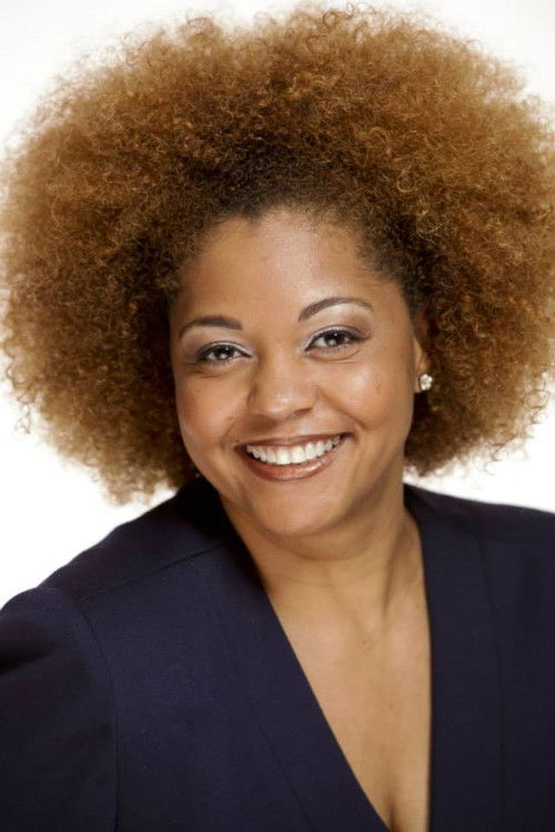 Sophia Flot-Warner as Mama (voice)