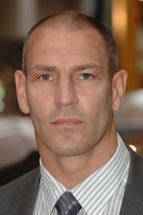 Dave Legeno as Big Vic
