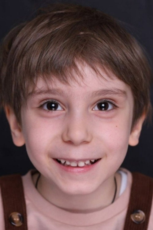 Даниэль Рагеб as Лёша в детстве