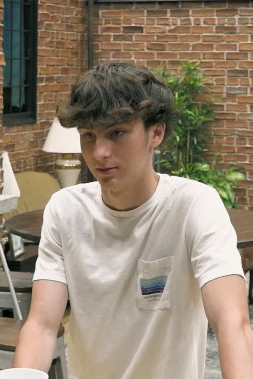 Brandon Peppinghaus as Alex