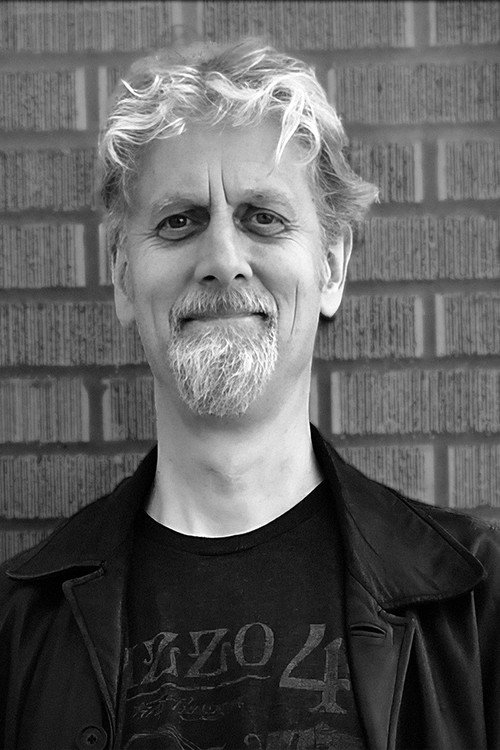 Hilary Barta as Hank / Henry