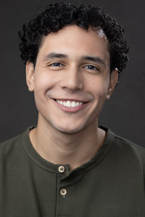 Pedro Ferreira as Médico