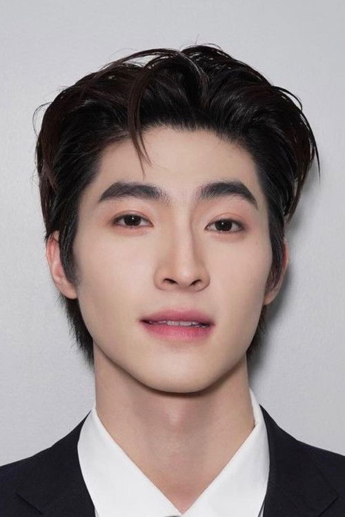 Blue Pongtiwat Tan as Nannam