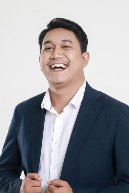 Dany Beler as Famous Comedian