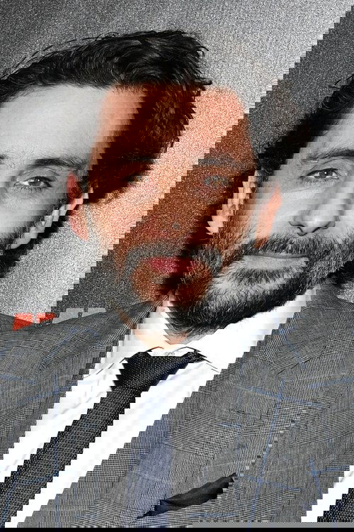 Jaume Collet-Serra as Self