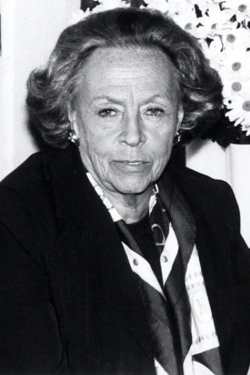 Maire Gullichsen as Herself