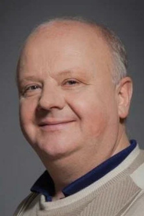 Vladimir Voronkov as директор "Примуса"