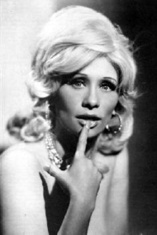 Chesty Morgan as Crystal