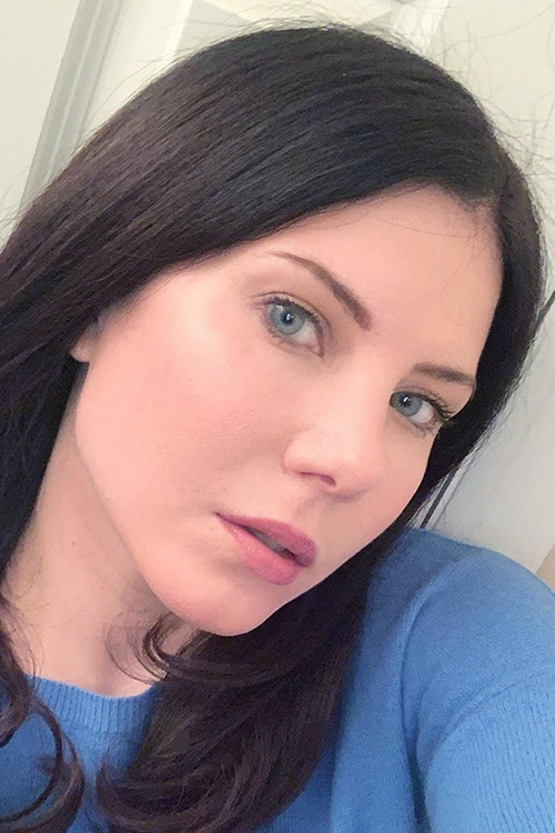 Amy Gandolfi as Bette