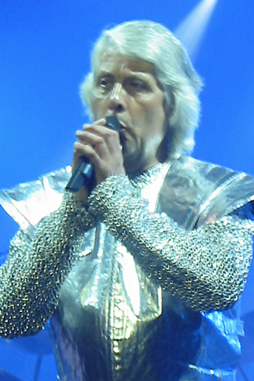 Jean-Paul Corbineau as lead vocal, chœurs, guitare acoustique