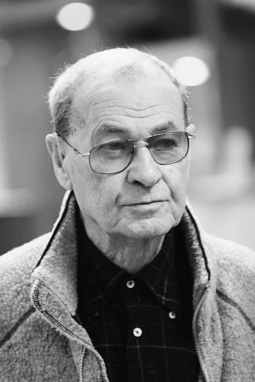 Vladimir Motyl as Himself