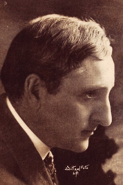 Charles Wheelock as Matt Brady