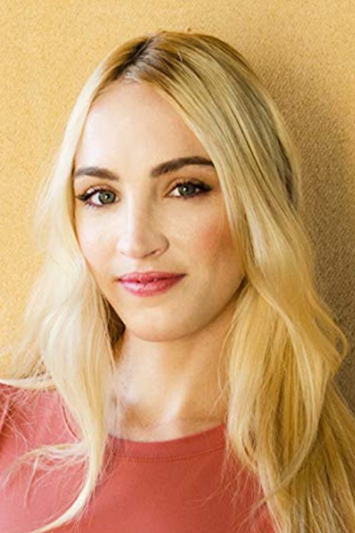 Isabella Racco as Shannon