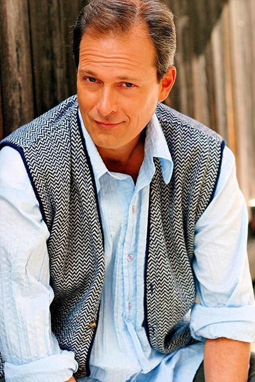 Frank Piciullo as Smith