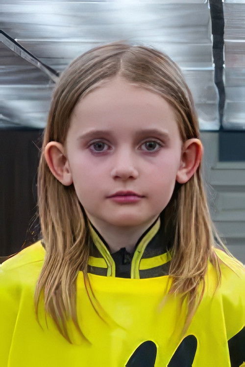 Klára Kitto as Ema Černá / Amerikánka