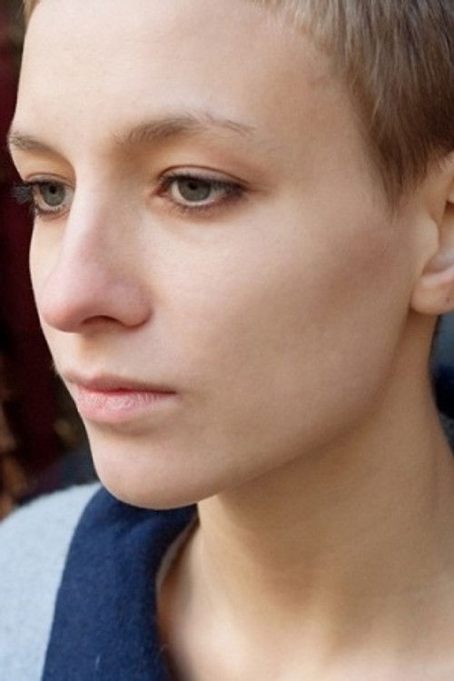 Anna Litomina as Lena