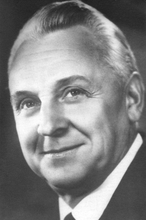 Leonid Marennikov as Examiner