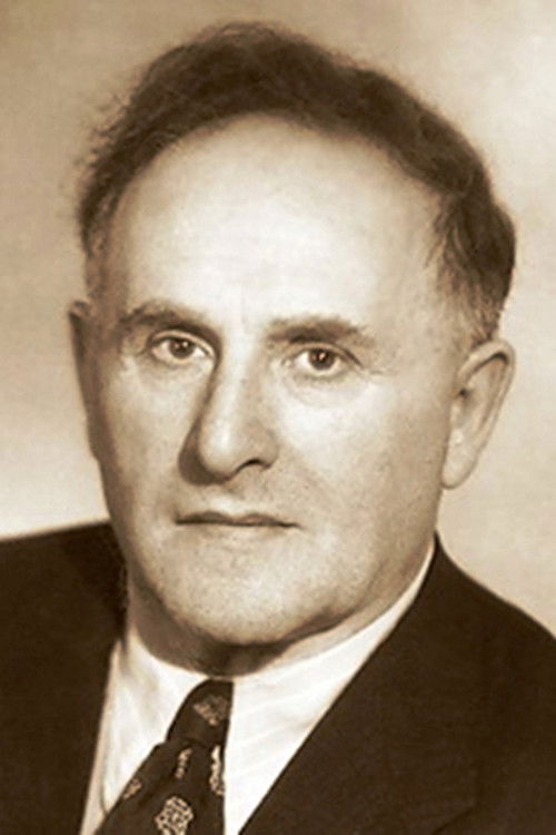 Semyon Mezhinsky as Ordzhonikidze