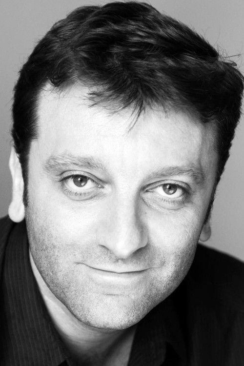 Michel Lerousseau as Serge