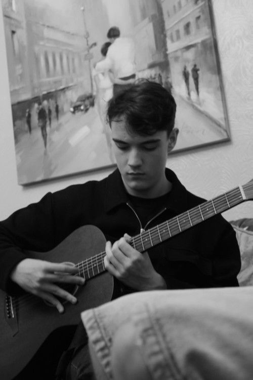 Ethan Neri as Cult member 2