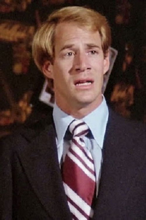 Dick Fuchs as Howard