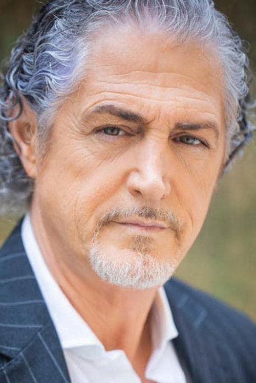 Mauro Tarantini as il direttore di Merate