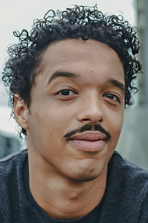 Pierre Lefebvre as Paul