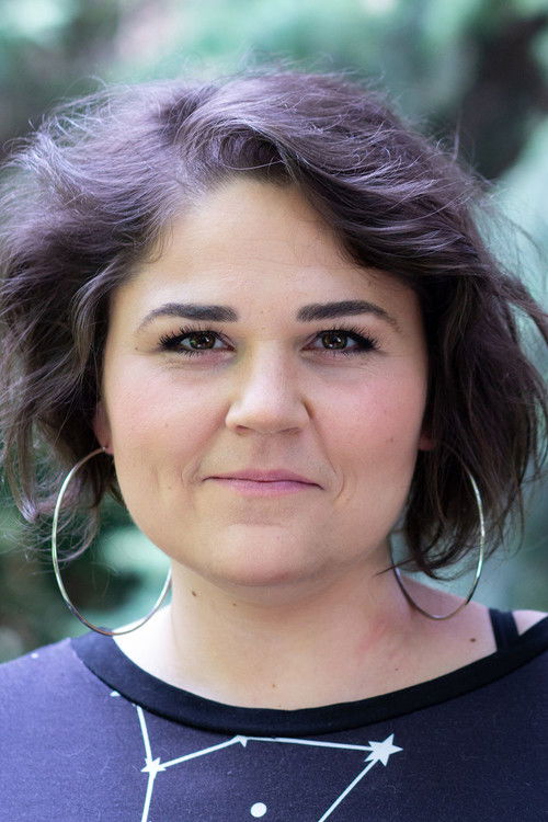 Orsolya Szőts as Niki