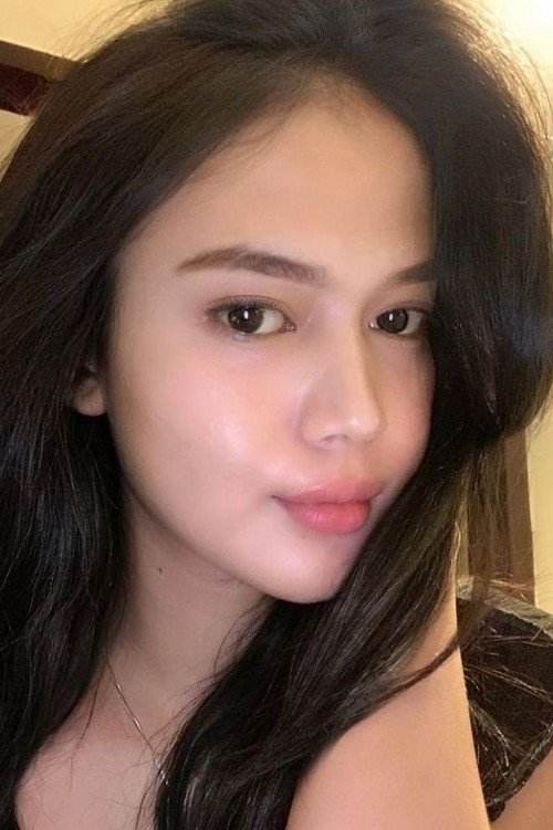 Dinda Syarif as Sophie (Transgender)