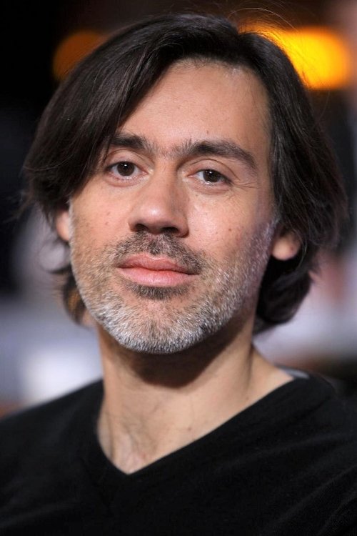 Emmanuel Mouret as Clément