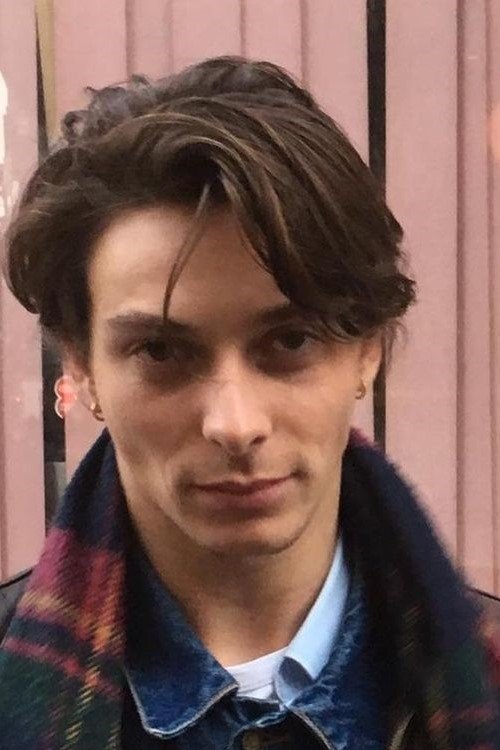 Thomas van Luin as Friend