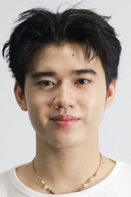 Pannawit Phattanasiri as Novice Breeze