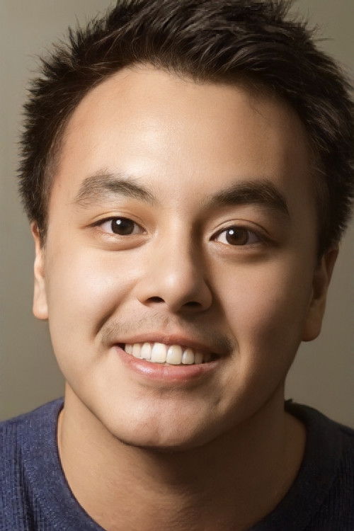 Nawarat Techarathanaprasert as Miki