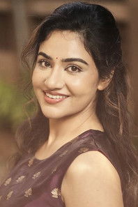 Aria Selvaraj as Jenifer