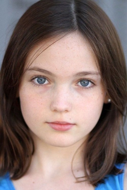 Aimee Laurence as Sophie