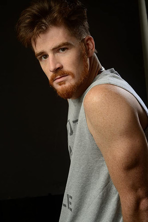 Ross Britz as Curtis