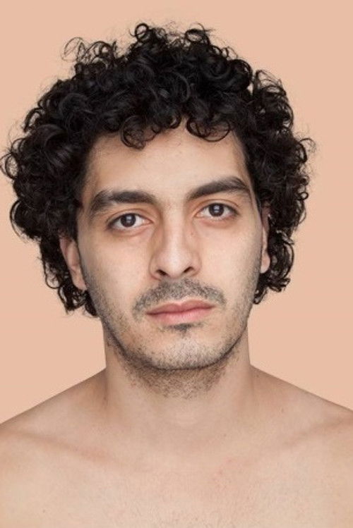 Laerte Késsimos as Bruno