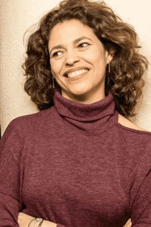 Yolanda Serrano as Polícia Científica